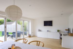 Photo 22- click for photo gallery